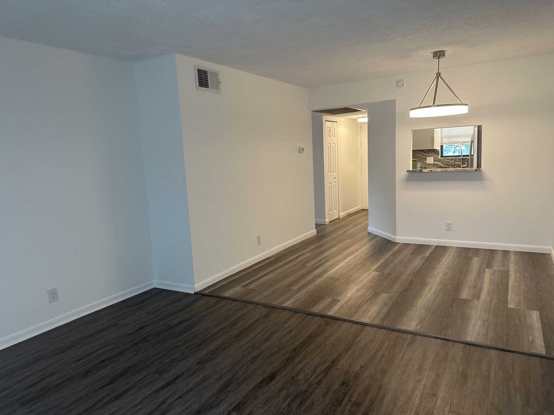 21915 Lake Forest Circle, Unit 106, Boca Raton, FL 33433 Photo