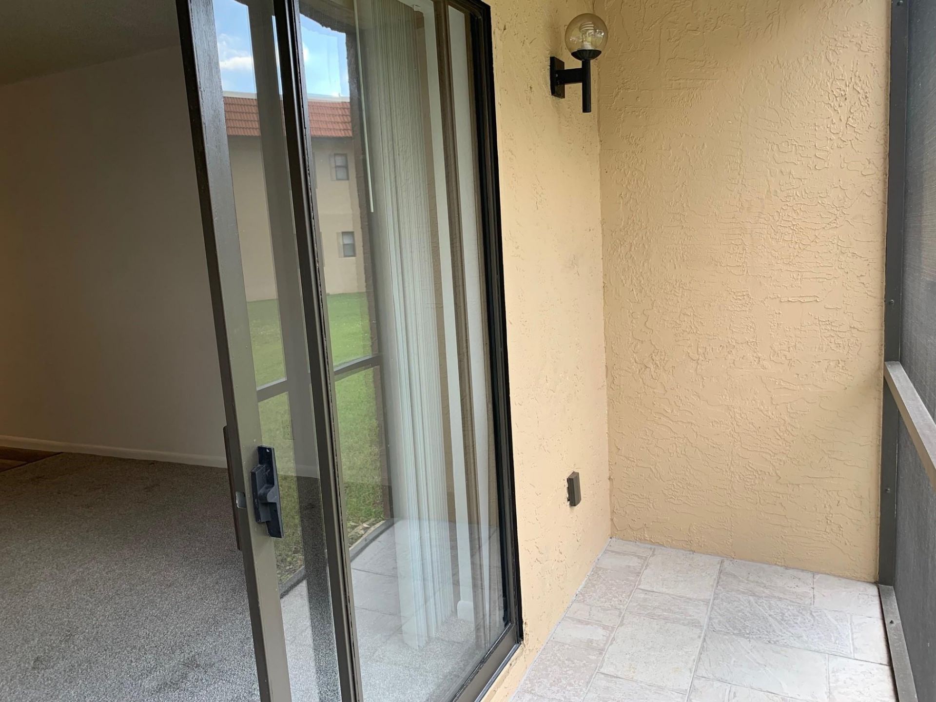 21915 Lake Forest Circle, Unit 106, Boca Raton, FL 33433 Photo