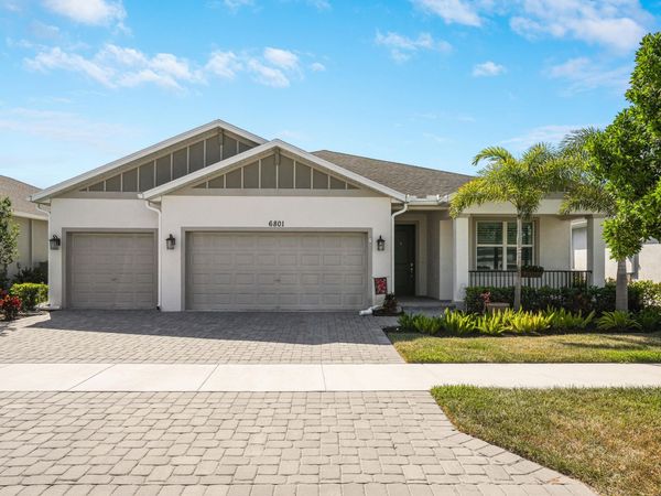 6801 NW Cloverdale Avenue, Port St. Lucie, FL 34987