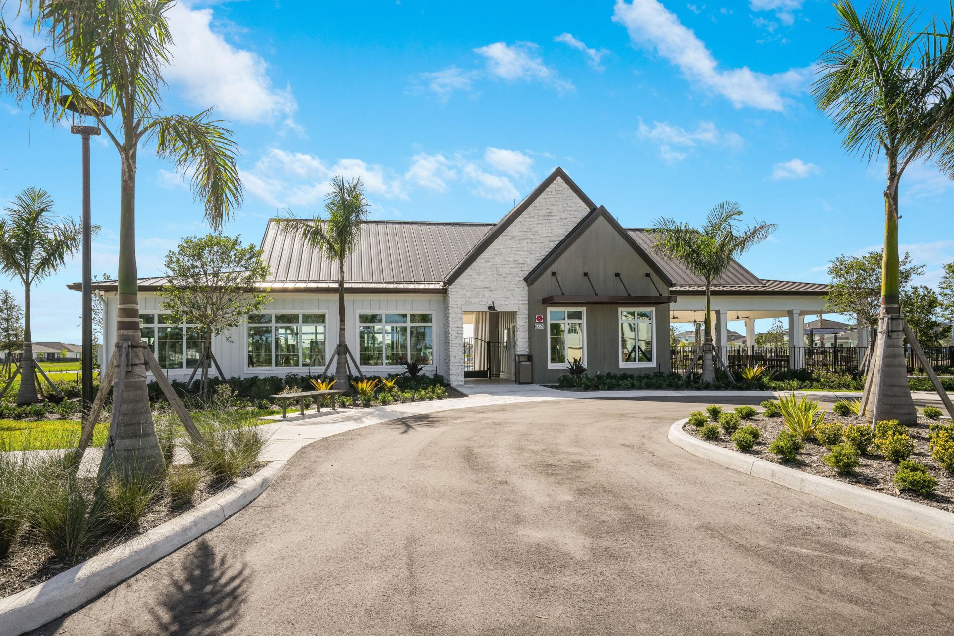 6801 NW Cloverdale Avenue, Port Saint Lucie, FL 34987 Photo