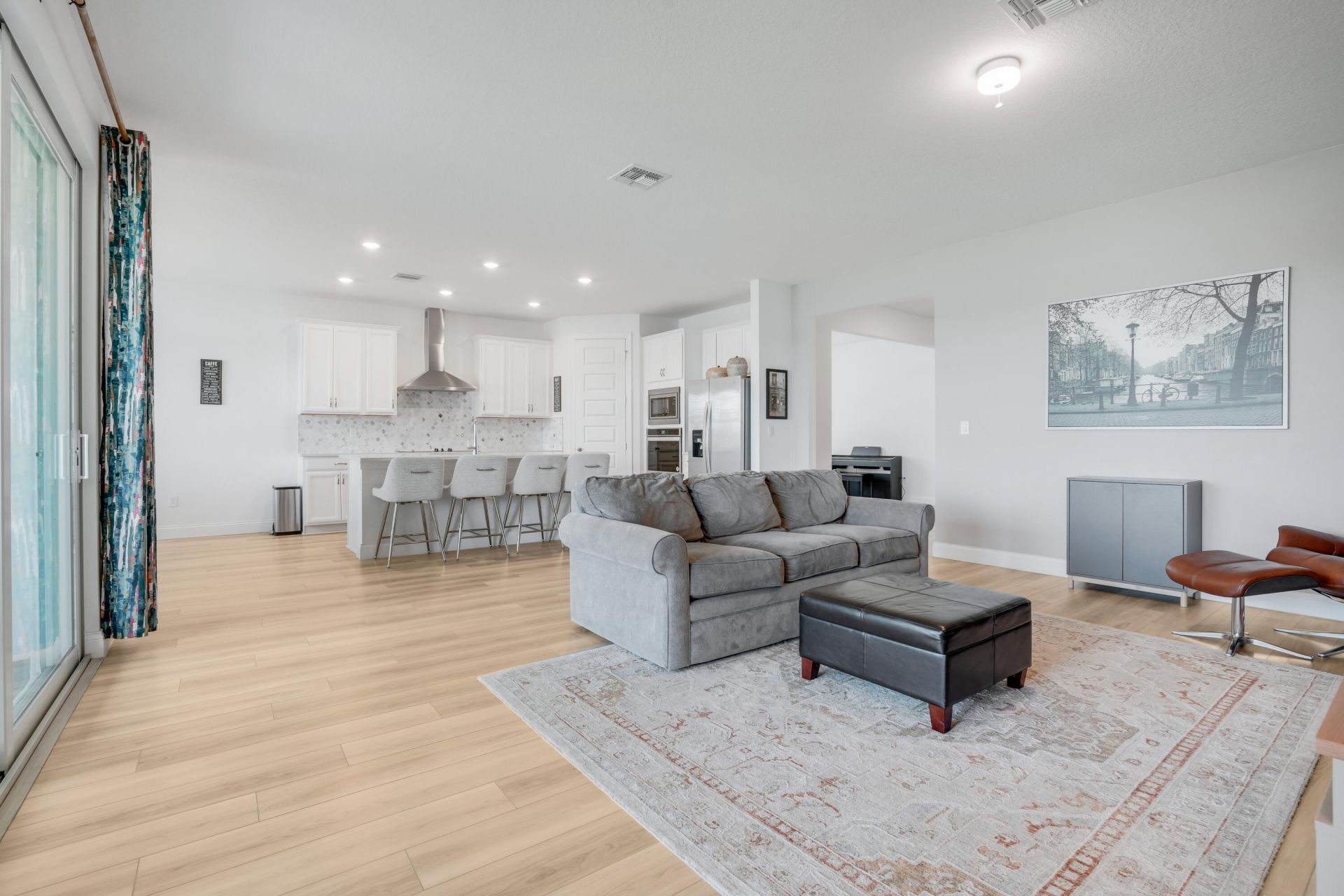 6801 NW Cloverdale Avenue, Port Saint Lucie, FL 34987 Photo