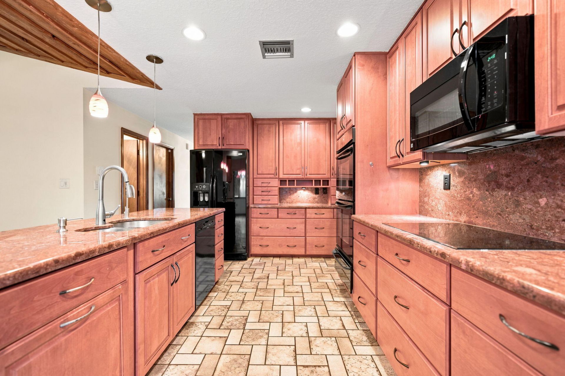 1120 NW 77th Avenue, Plantation, FL 33322 Photo