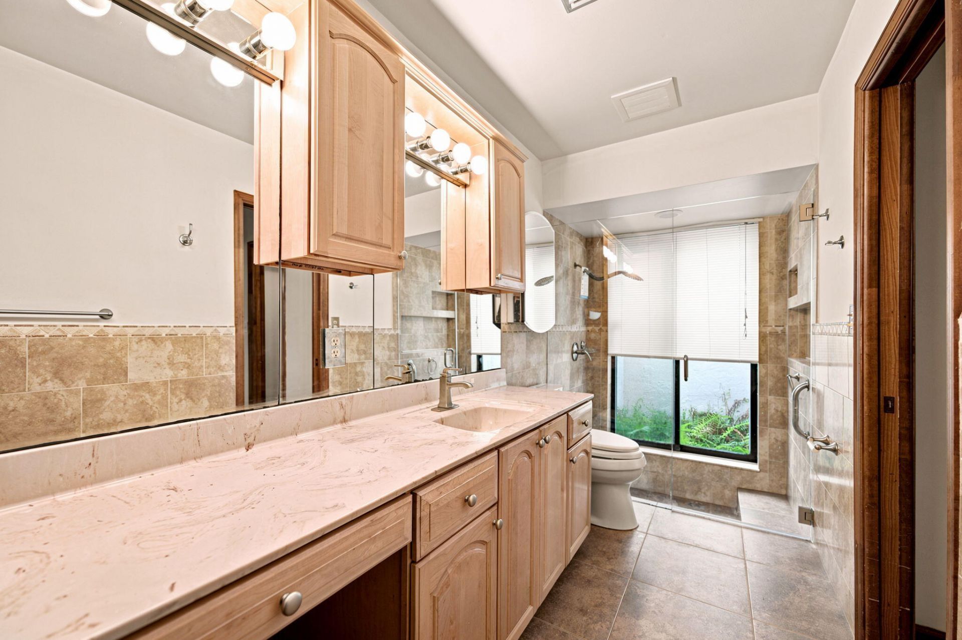 1120 NW 77th Avenue, Plantation, FL 33322 Photo