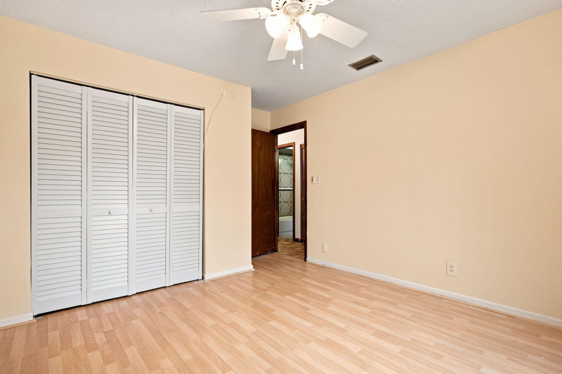 1120 NW 77th Avenue, Plantation, FL 33322 Photo
