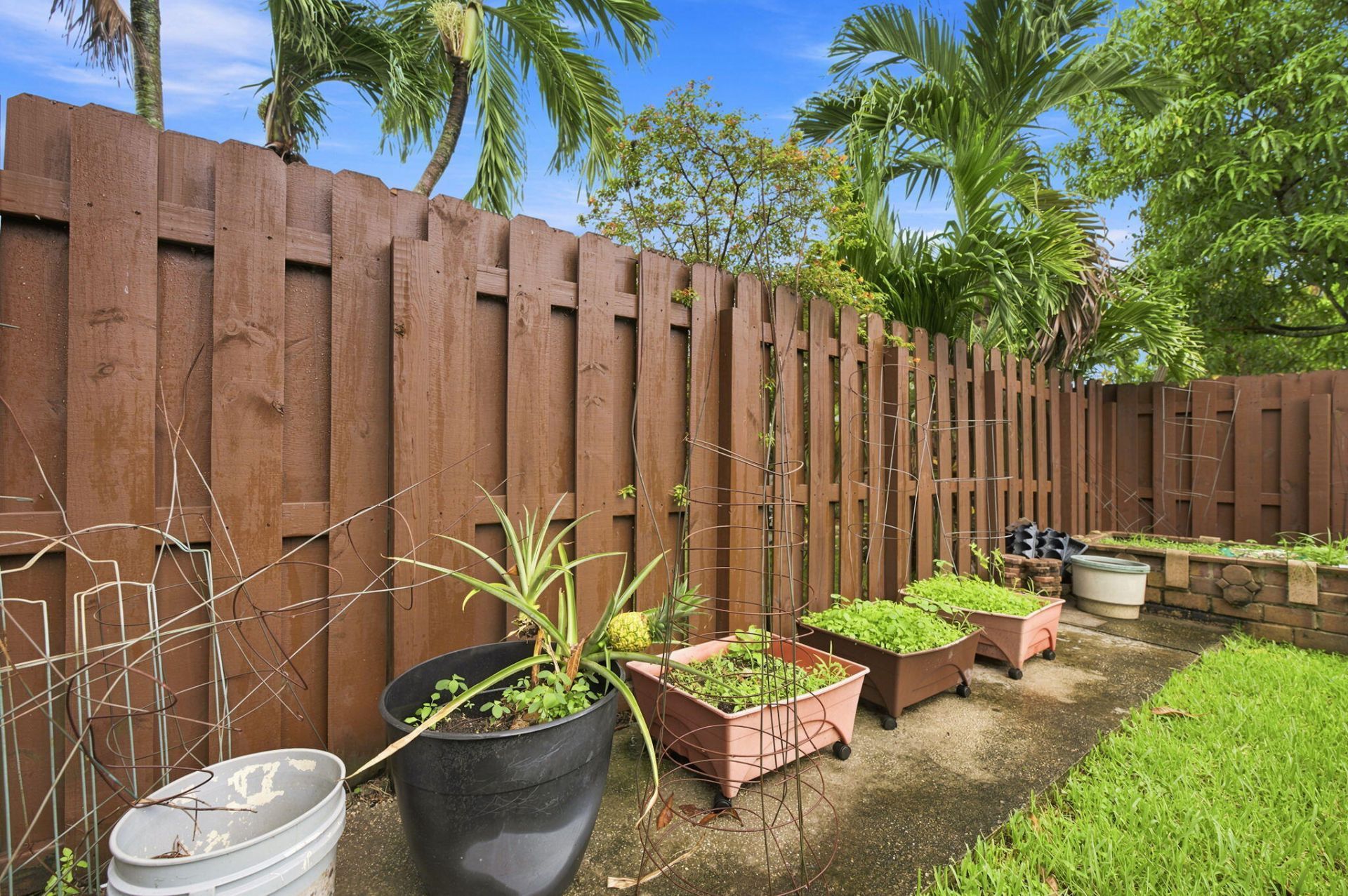 1120 NW 77th Avenue, Plantation, FL 33322 Photo