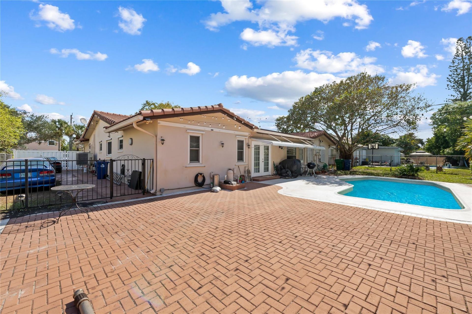 4010 Coral Springs Drive, Coral Springs, FL 33065 Photo