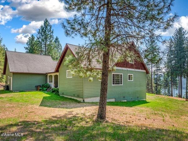 2485 Denton RD, Hope, ID 83836