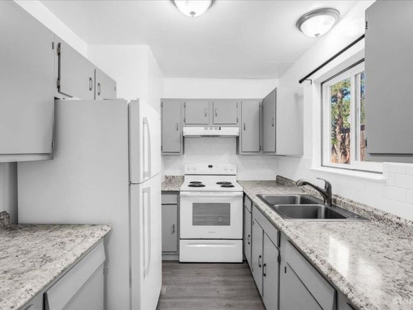 3685 Tamarack Avenue, South Lake Tahoe, CA 96150