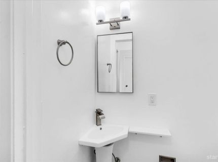 3685 Tamarack Avenue, South Lake Tahoe, CA 96150 Photo