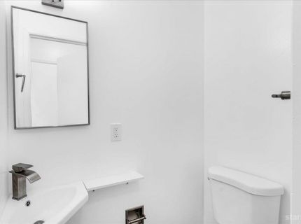 3685 Tamarack Avenue, South Lake Tahoe, CA 96150 Photo