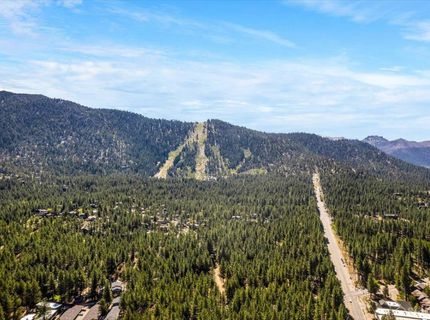 3685 Tamarack Avenue, South Lake Tahoe, CA 96150 Photo