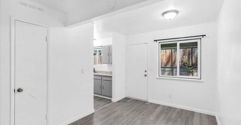 3685 Tamarack Avenue, South Lake Tahoe, CA 96150 Photo