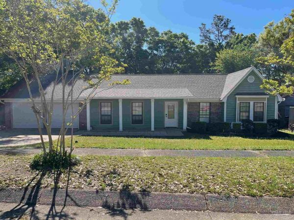 4615 Gladstone Dr, Pensacola, FL 32514