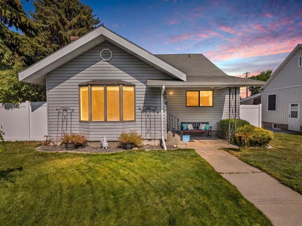 359 S Shilling Street, Blackfoot, ID 83201