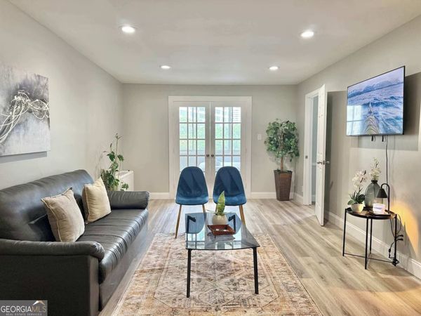 215 Piedmont Avenue NE, Unit APT 301, Atlanta, GA 30308