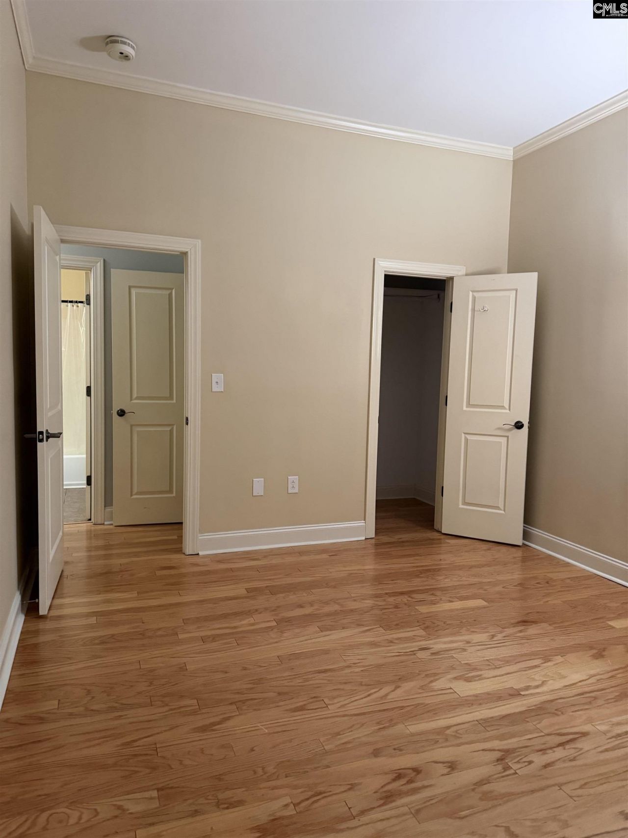 705 Maple Street  Photo 8