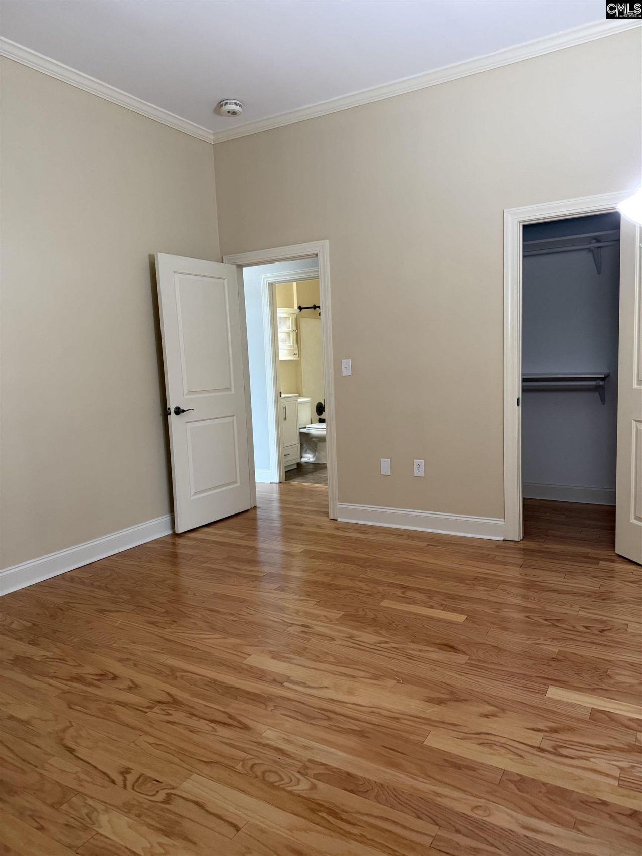 705 Maple Street  Photo 9