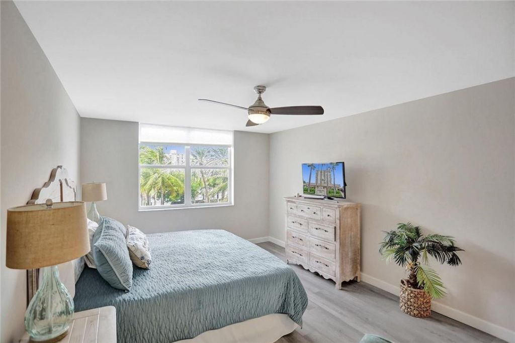 5200 N Ocean Boulevard, Unit 310B, Lauderdale by the Sea, FL 33308 Photo