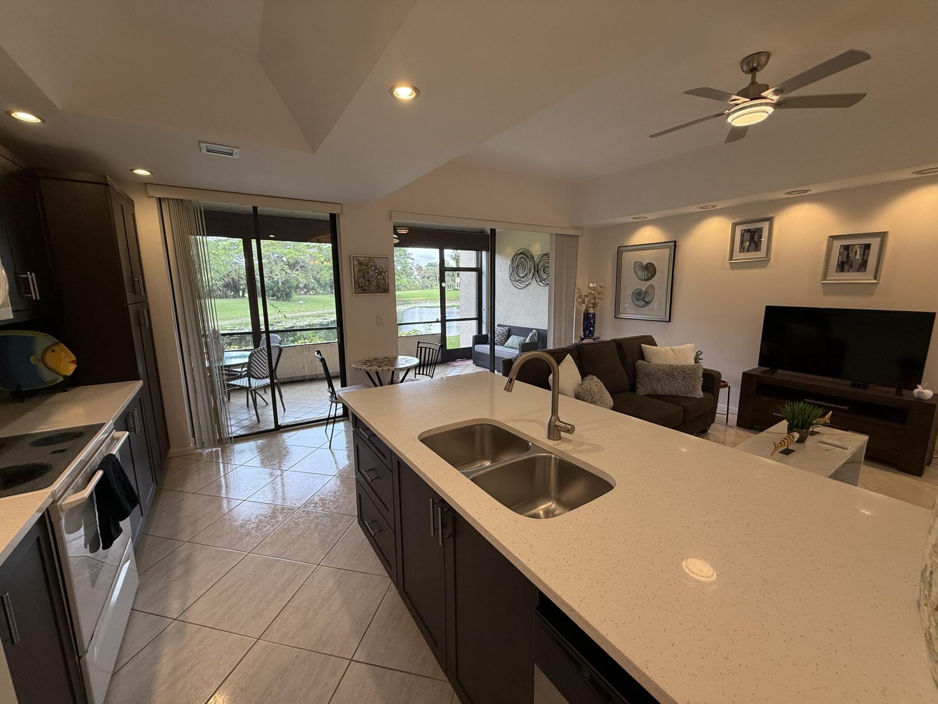 7472 La Paz Boulevard, Unit 102, Boca Raton, FL 33433 Photo