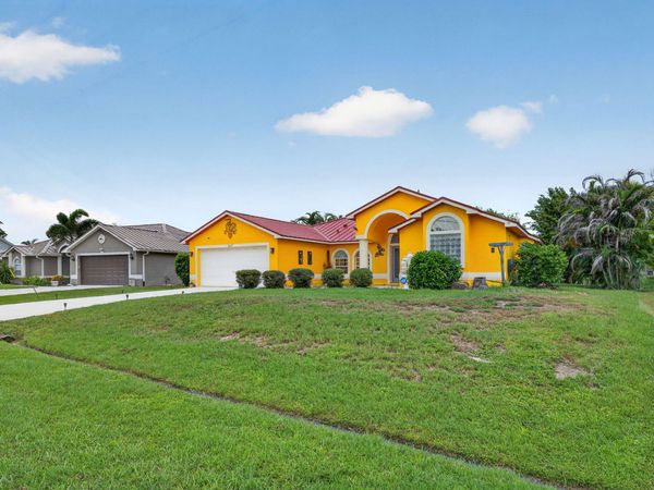 3077 SE GALT, Port St. Lucie, FL 34984