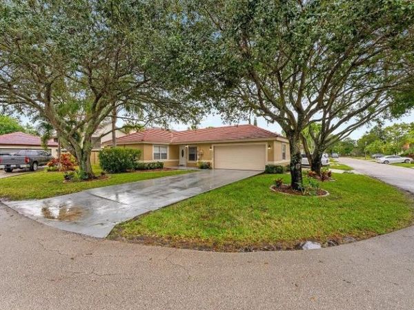 12230 DARTMOOR DRIVE Drive, Wellington, FL 33414