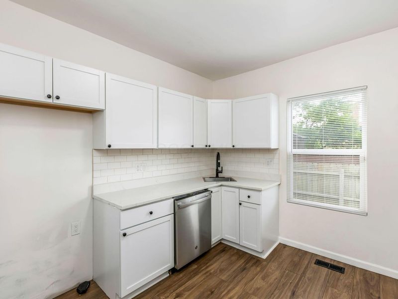 1680 Parsons Avenue , Columbus, OH 43207 Photo 16