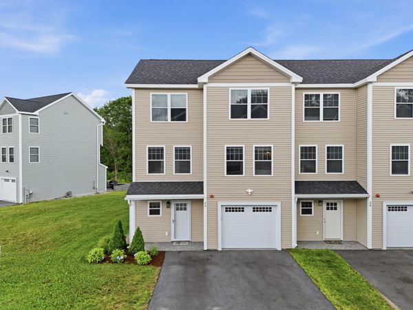 2A Bovee Way, Unit A, Epping, NH 03042
