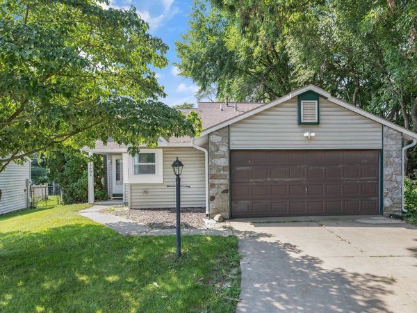 3601 Naples Court, Elkhart, IN 46514