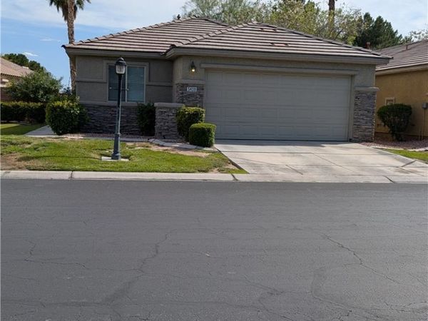 5439 Golden Leaf Avenue, Las Vegas, NV 89122