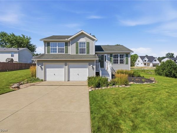 900 Mallet Hill , Medina, OH 44256