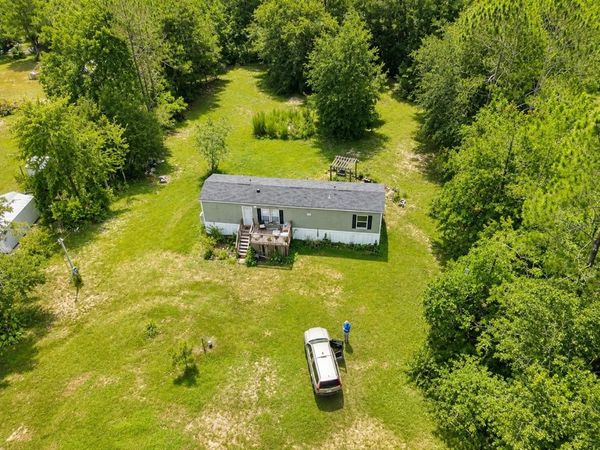 2221 DAFFODIL AVENUE , MIDDLEBURG, FL 32068