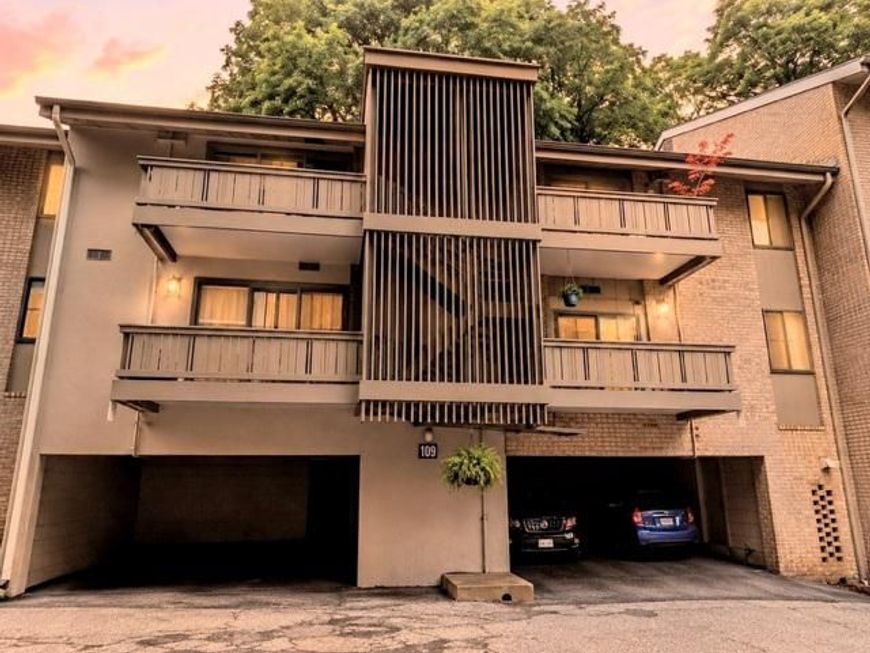 109 Cross Keys Road, Unit R109F, Baltimore, MD 21210 Main Photo