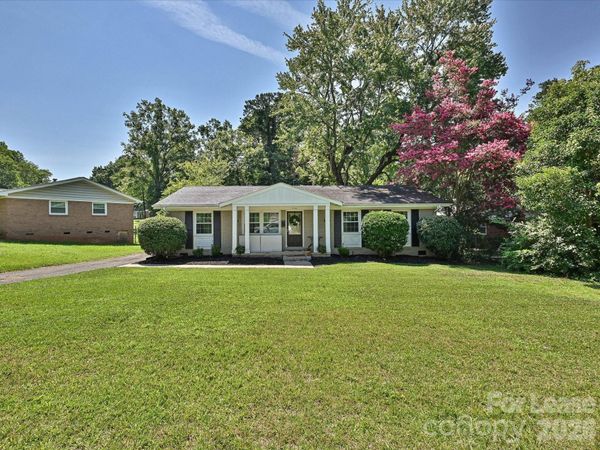 4730 Crestmont Drive, Charlotte, NC 28205