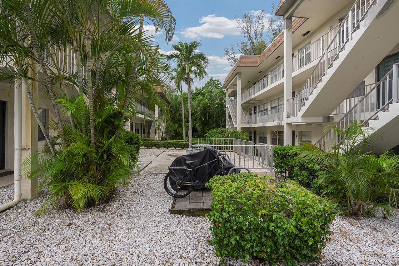 340 NW 19th Street, Unit 308, Boca Raton, FL 33432 Photo
