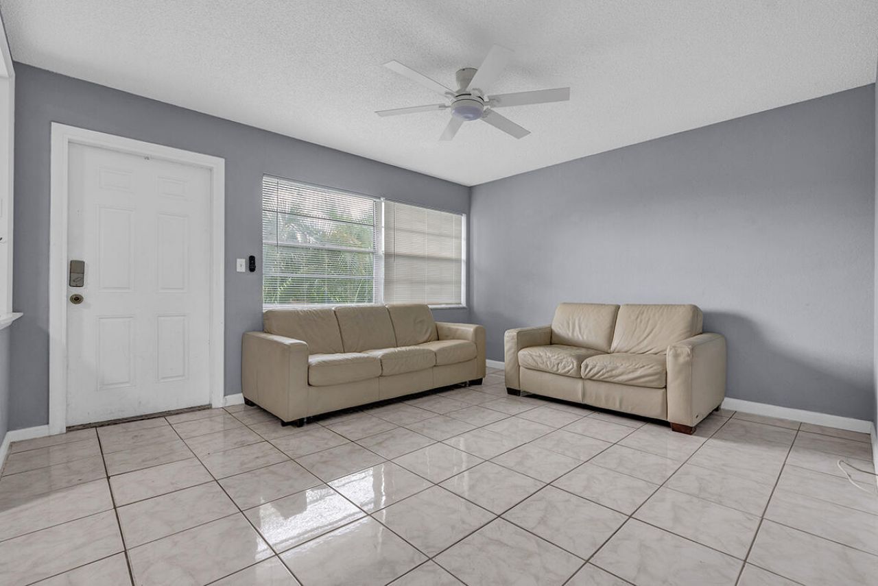340 NW 19th Street, Unit 308, Boca Raton, FL 33432 Photo