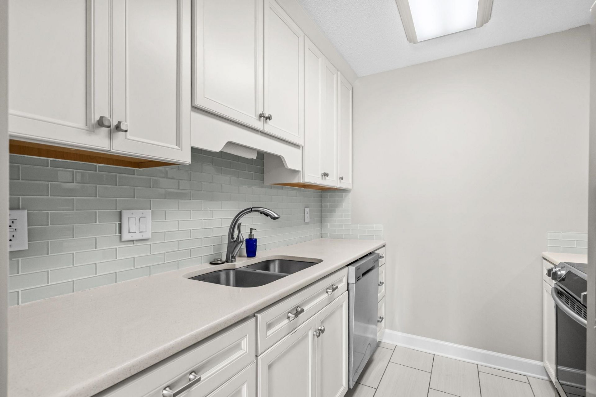 5001 Little River Rd. Photo 15
