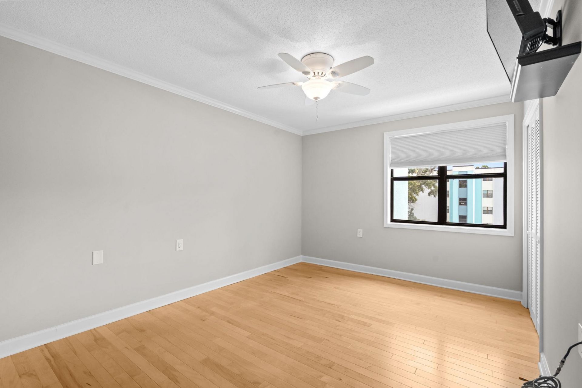 5001 Little River Rd. Photo 23