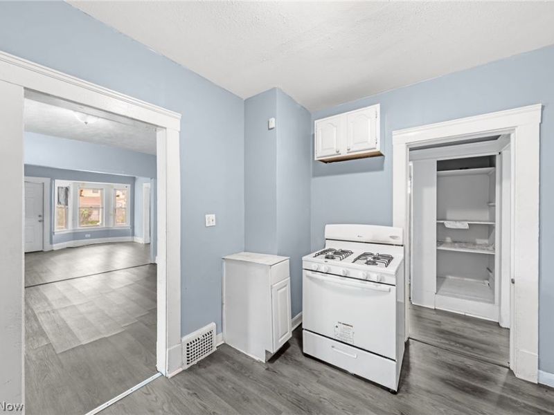 2231 W 105th Street , Cleveland, OH 44102 Photo 25