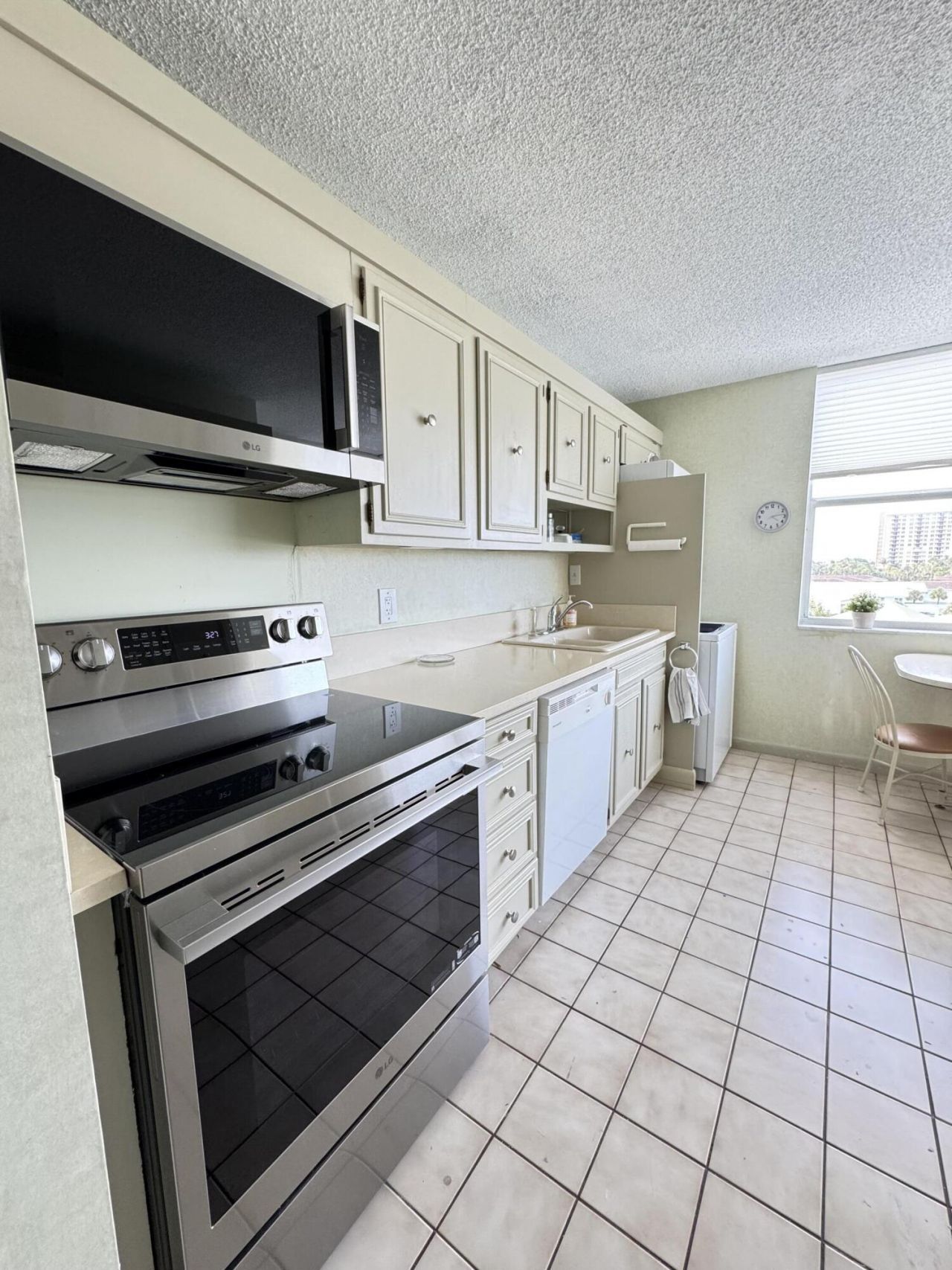 5200 N Ocean Boulevard, Unit 506, Lauderdale by the Sea, FL 33308 Photo