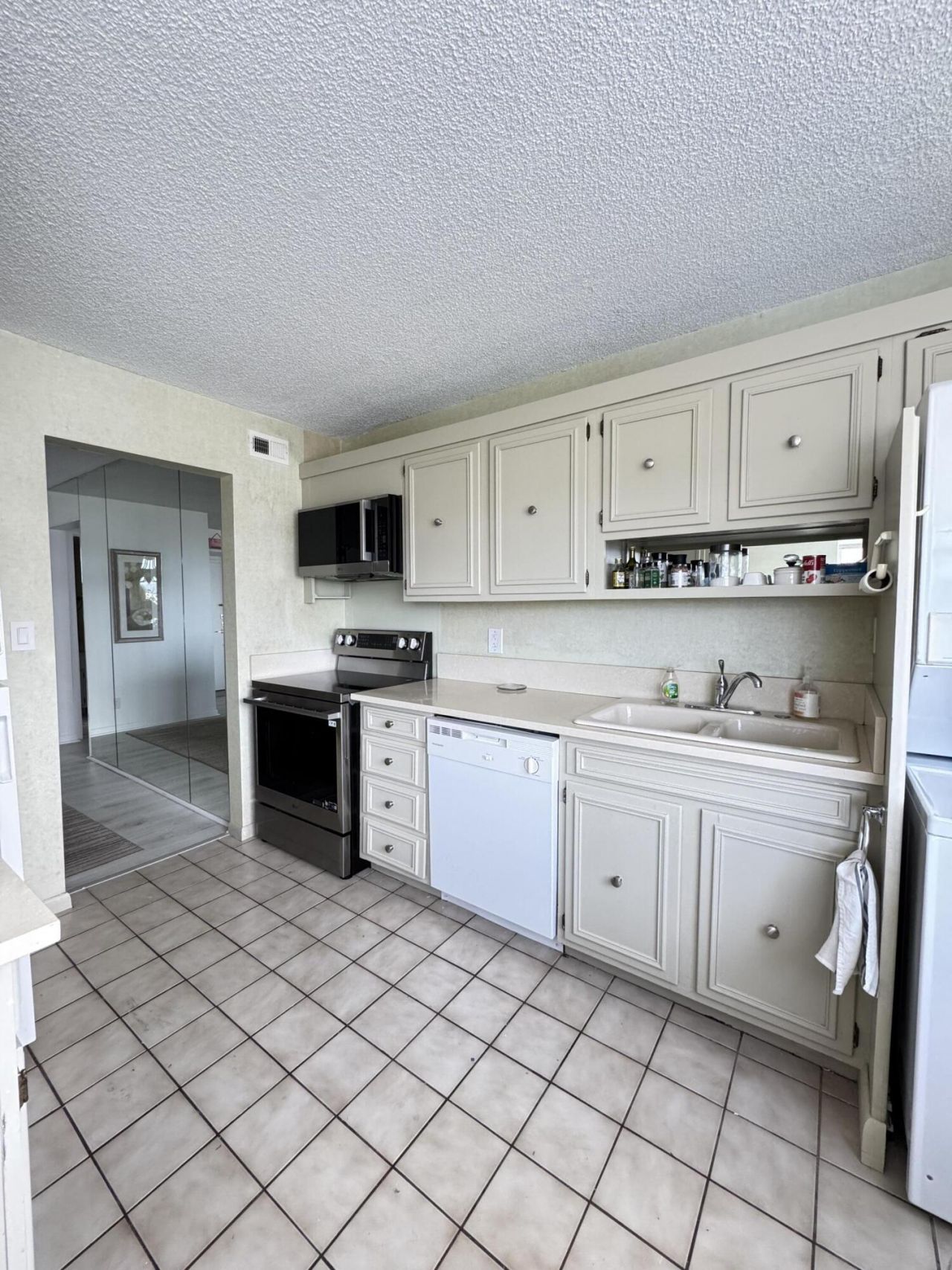 5200 N Ocean Boulevard, Unit 506, Lauderdale by the Sea, FL 33308 Photo