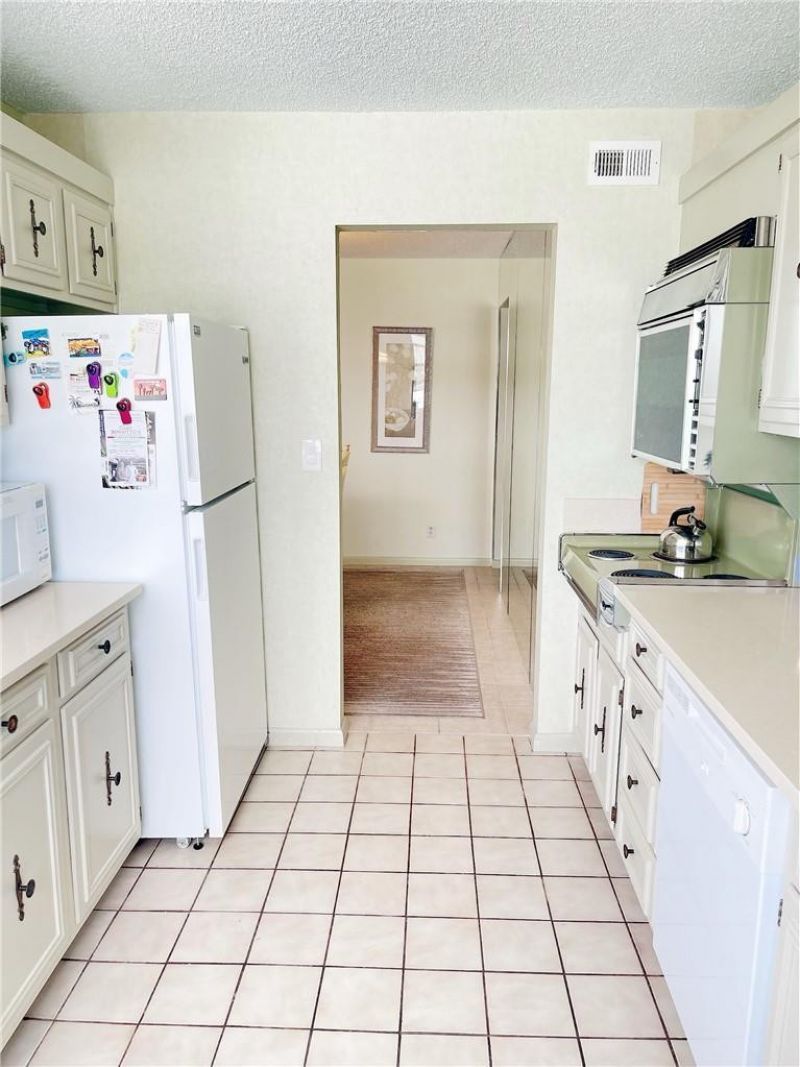 5200 N Ocean Boulevard, Unit 506, Lauderdale by the Sea, FL 33308 Photo