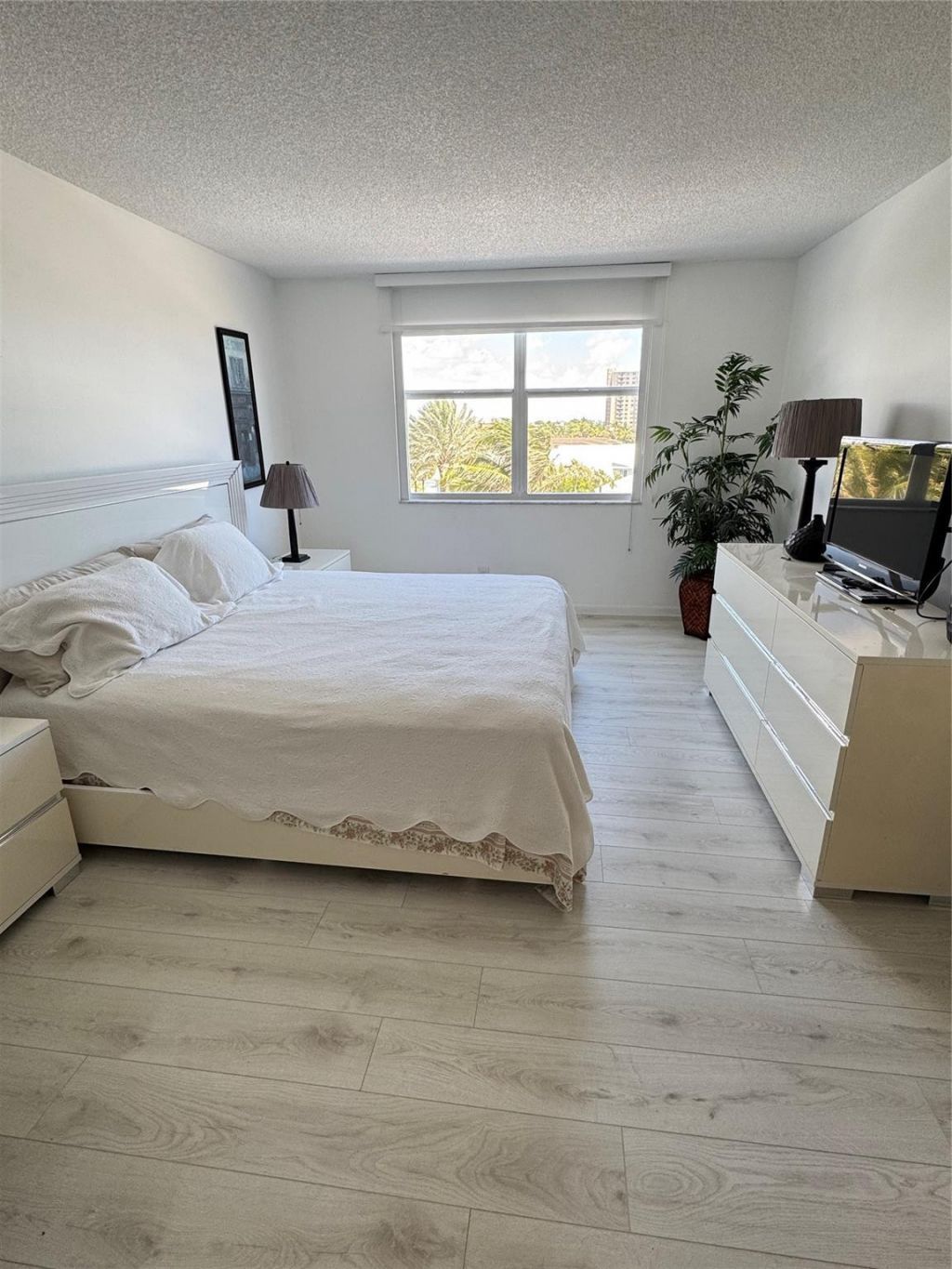 5200 N Ocean Boulevard, Unit 506, Lauderdale by the Sea, FL 33308 Photo