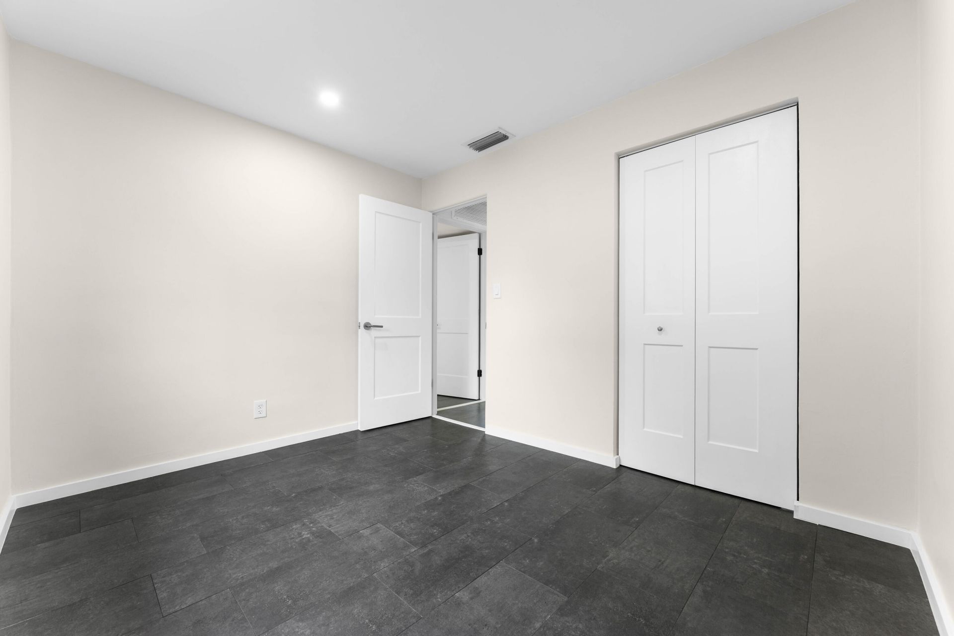 321 NE 59th Street, Fort Lauderdale, FL 33334 Photo