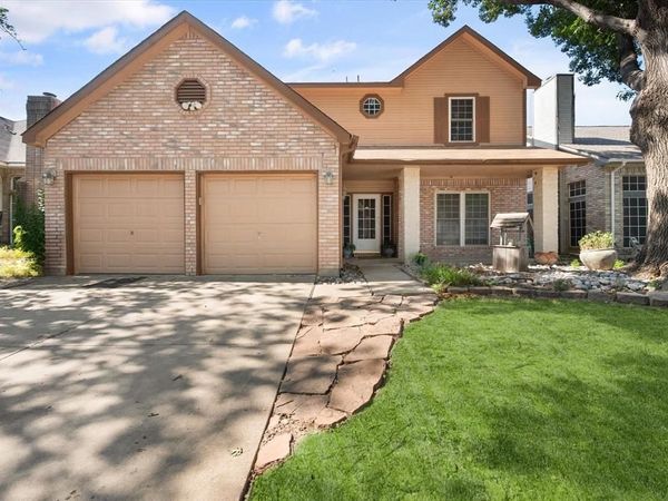 4740 Waterway Drive N, Fort Worth, TX 76137