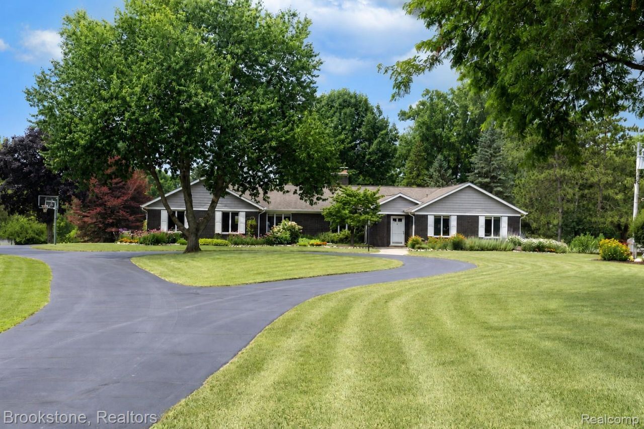 61195 Mount Vernon Road, Washington Township, Mi 48094 Main Photo