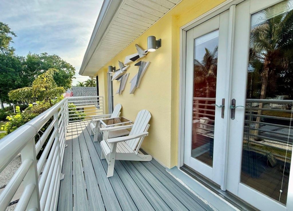 237 20th Avenue Se, Saint Petersburg, FL 33705 Photo