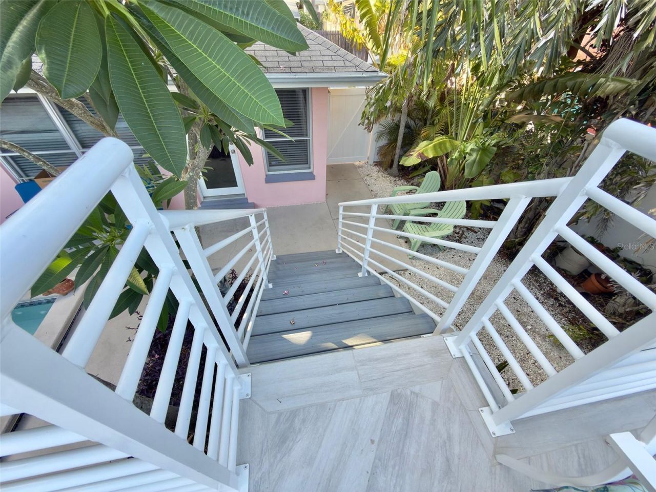 237 20th Avenue Se, Saint Petersburg, FL 33705 Photo