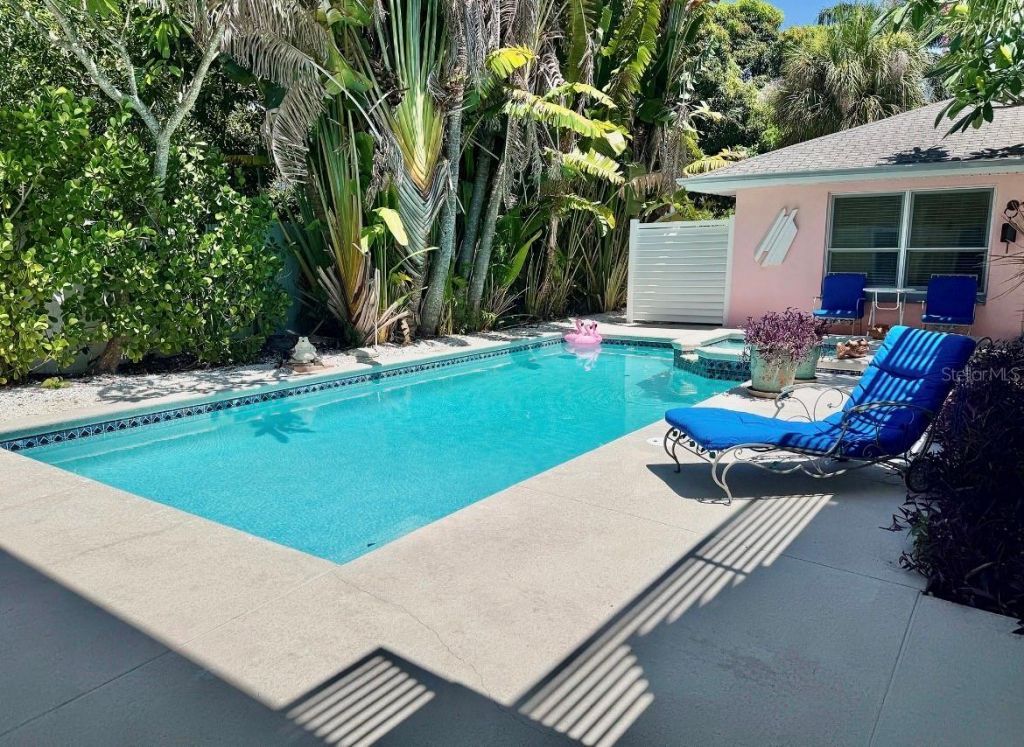 237 20th Avenue Se, Saint Petersburg, FL 33705 Photo