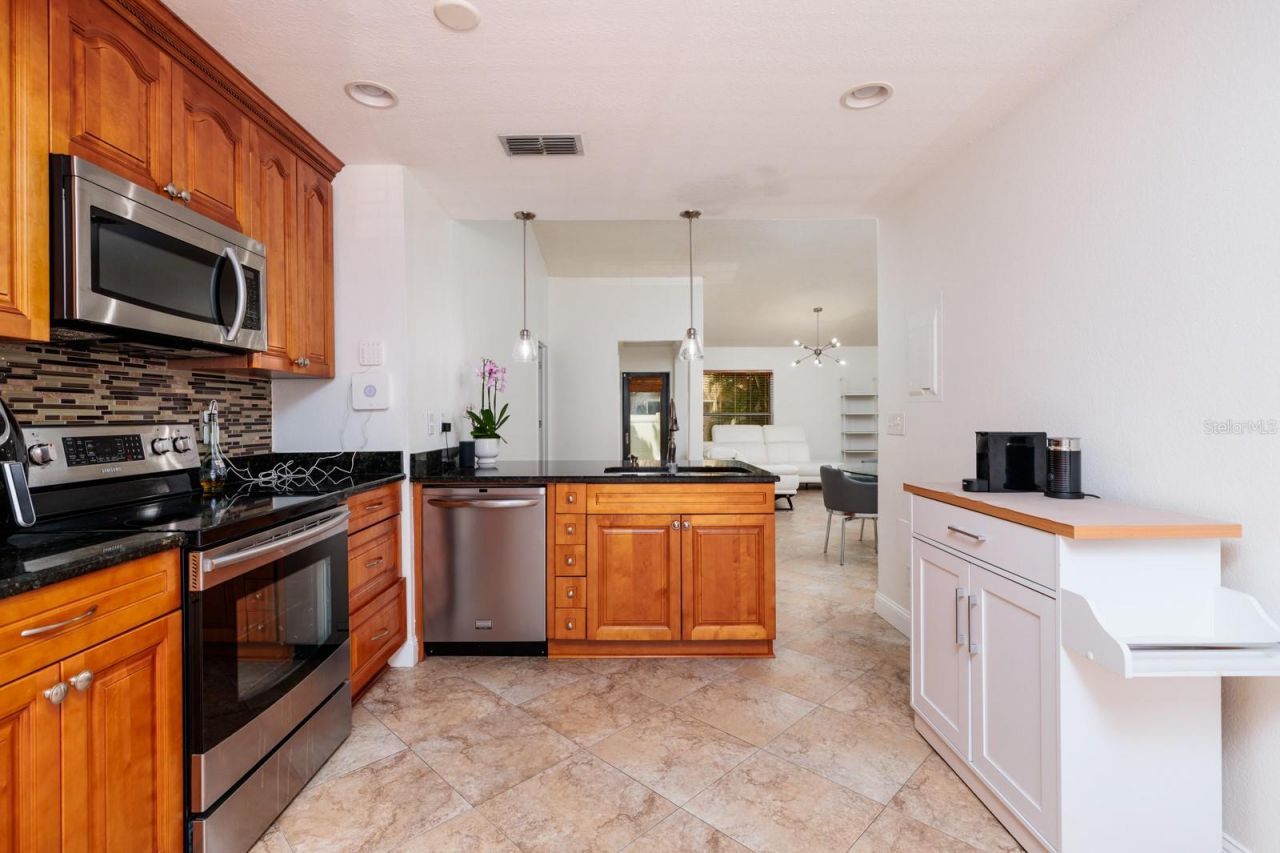4787 Palermo Court Ne, Unit 4787, Saint Petersburg, FL 33703 Photo