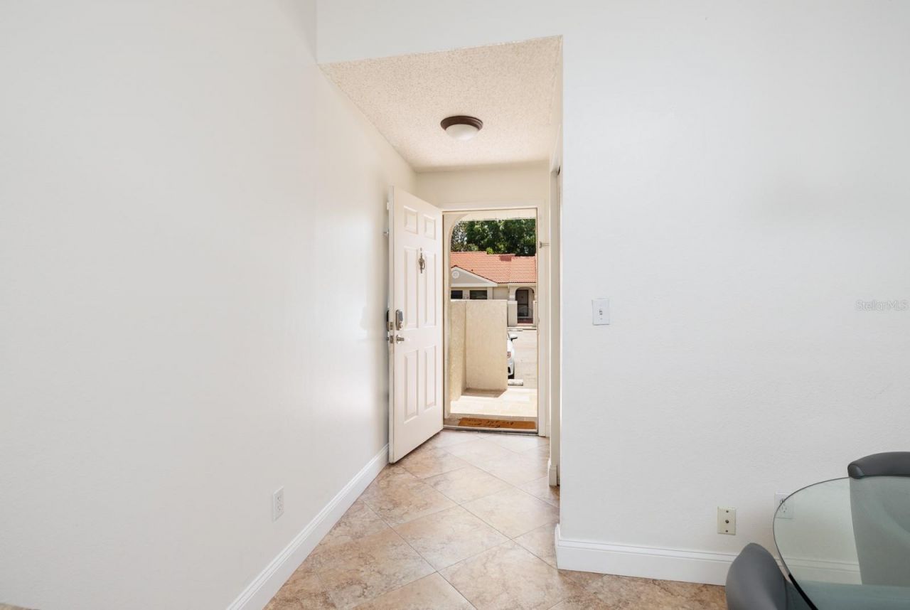 4787 Palermo Court Ne, Unit 4787, Saint Petersburg, FL 33703 Photo